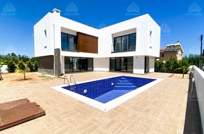 Independent villa